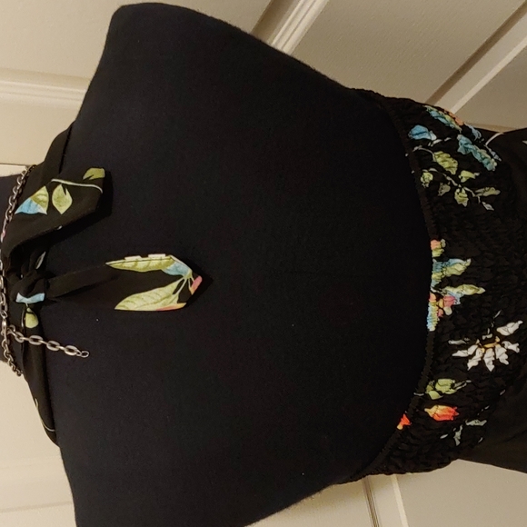 Summer Dress! - Picture 5 of 6